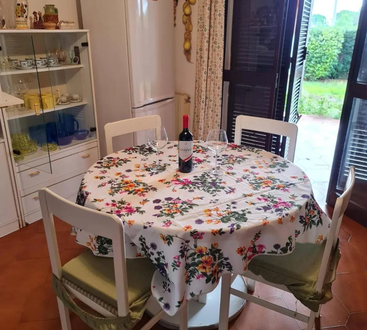 Plemmirio Villa Rene, Via Dei Cristalli